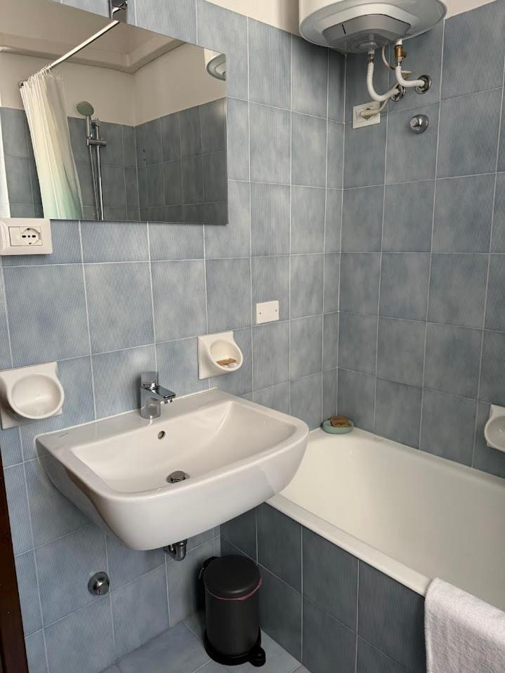 La Torretta Apartment Песк'єра-дель-Гарда Екстер'єр фото